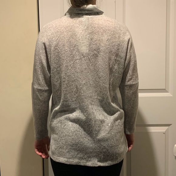Grey Sweater - Picture 4 of 4